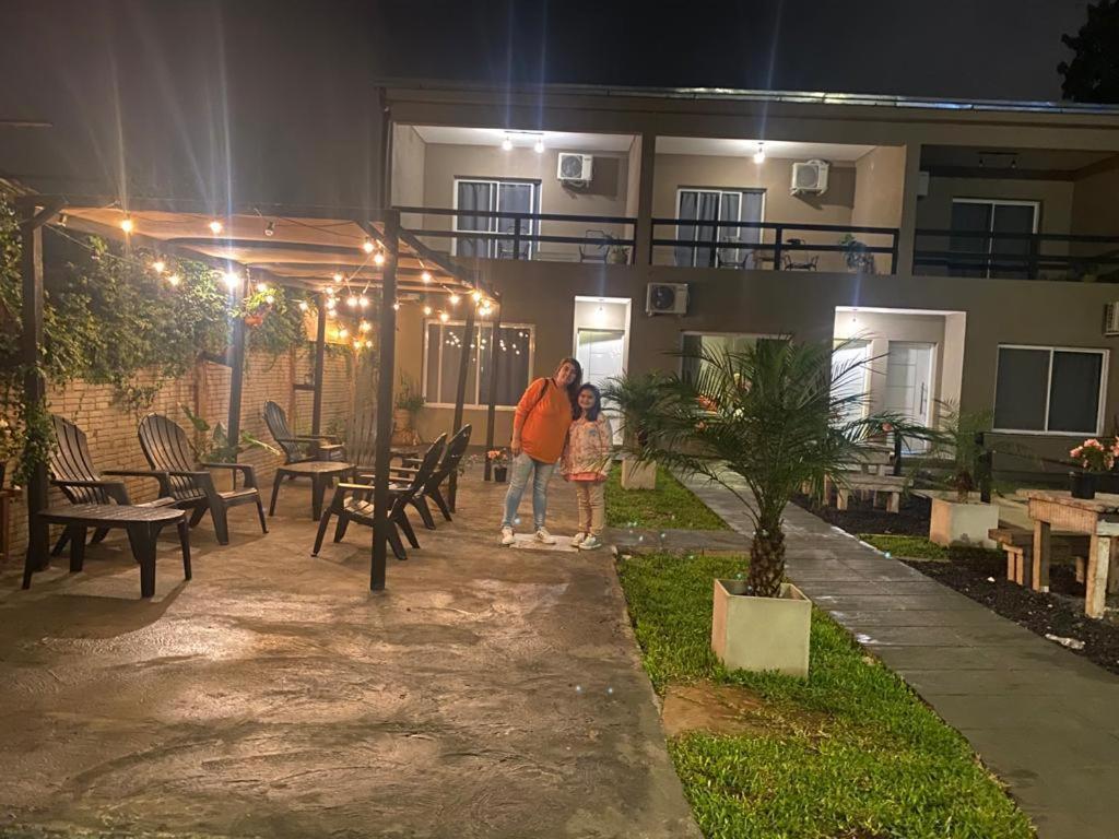 Los Lirios Apart & Suite Puerto Iguazú Dış mekan fotoğraf