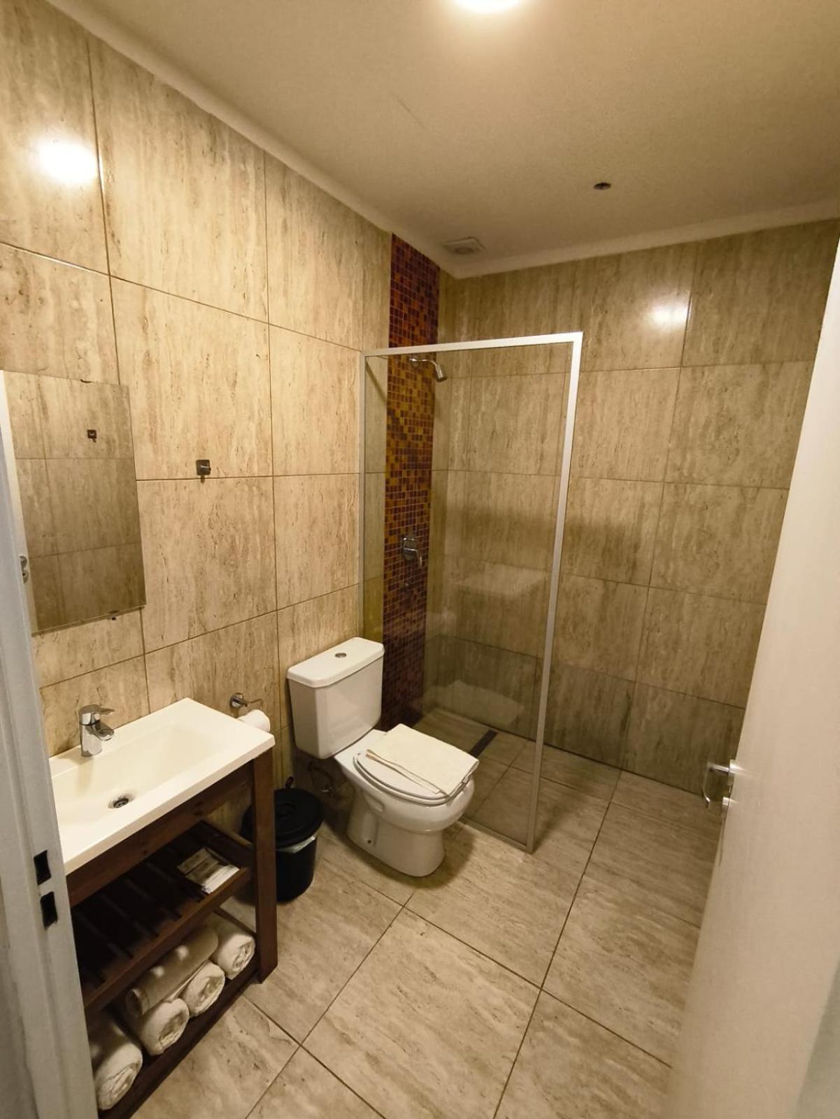 Los Lirios Apart & Suite Puerto Iguazú Dış mekan fotoğraf